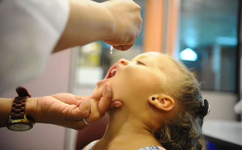 Campanha de vacinação nacional termina nesta sexta-feira (30)