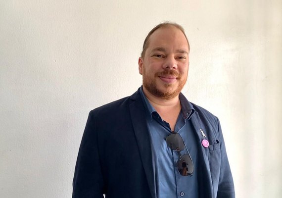 Câncer de mama: psicólogo alerta para a importância de cuidar da saúde mental