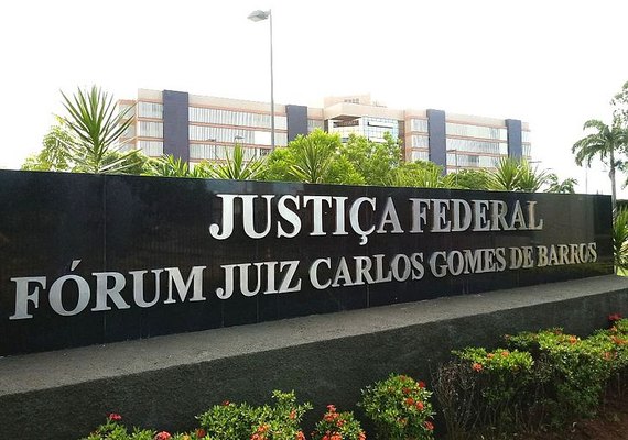 Justiça determina que União, Estado e Município forneçam medicamento à base de cannabis