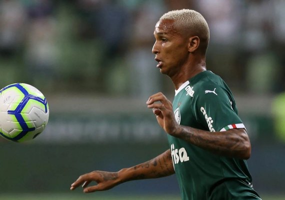 Palmeiras acerta empréstimo de Deyverson ao Alavés, da Espanha