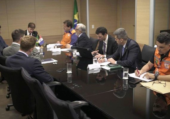 Ministro assegura moradias para realocação de famílias do bairro do Mutange