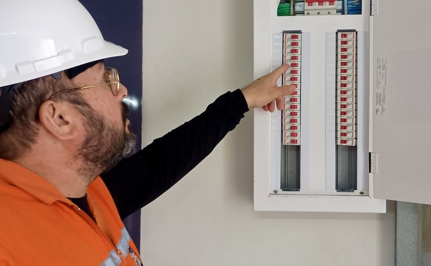 Defesa Civil reforça importância da manutenção elétrica para evitar incêndios residenciais