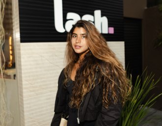 Rotina intensa de treinos aumenta risco de danos ao couro cabeludo