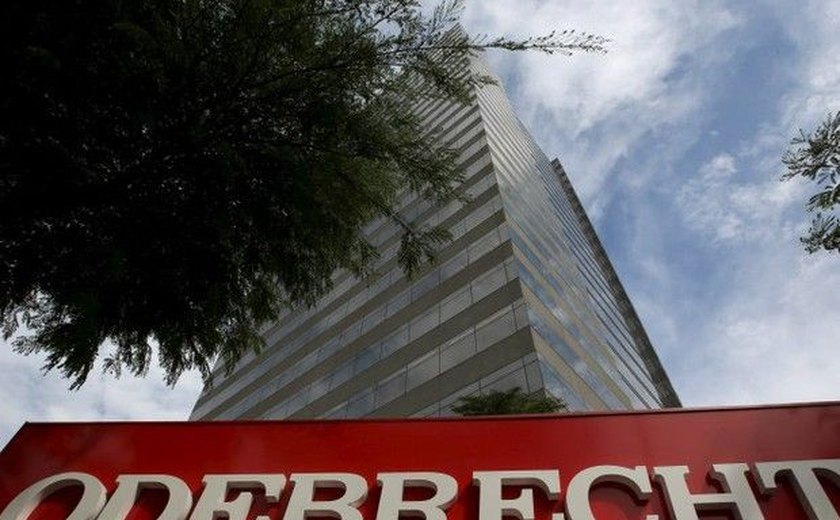 Executivos da Odebrecht começam a assinar acordos de delação premiada