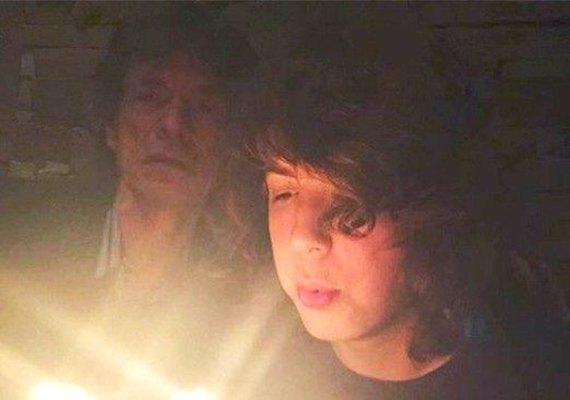 Lucas Jagger completa 18 anos com direito à presença do pai, Mick Jagger