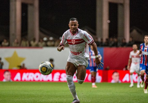 Nos pênaltis, CRB elimina Bahia na Fonte Nova e volta à final do Nordestão após 30 anos