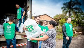 Parceria da Adra e Usaid entrega ajuda humanitária em Maceió