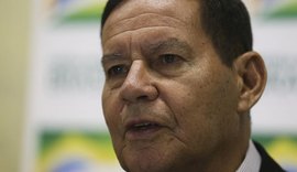 Mourão: saída de Maduro do poder depende de negociação diplomática