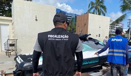 Operação apreende Jet Skis que realizavam o comércio irregular de passeios na orla marítima