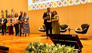 Alagoas recebe comenda de honra ao mérito da Secretaria Nacional de Assistência Social