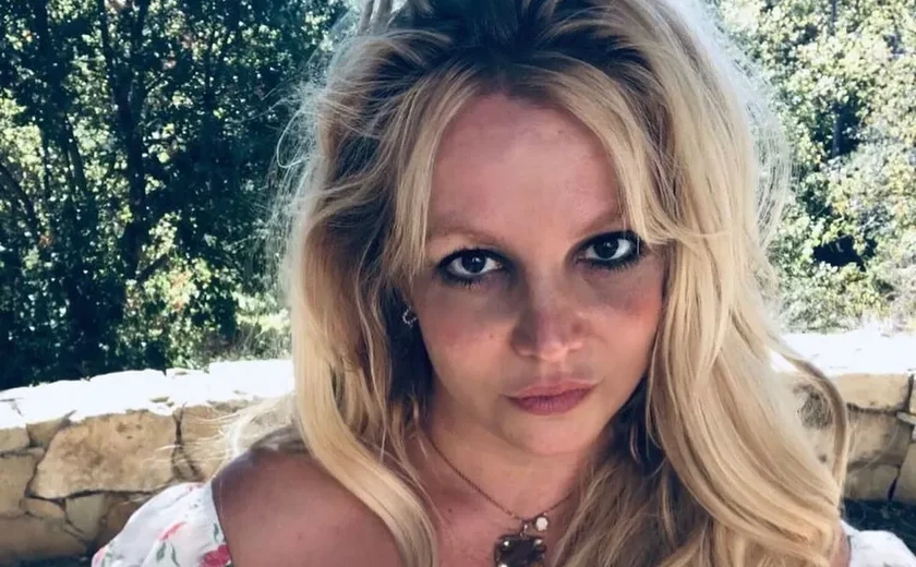 Britney Spears anuncia que perdeu bebê no início da gravidez