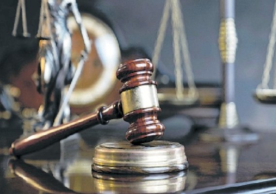 Justiça rejeita ação contra a advogada Adriana Mangabeira