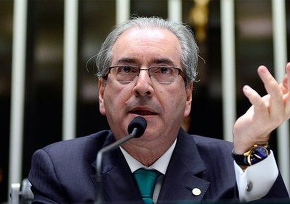Confira as 22 perguntas enviadas por Eduardo Cunha a Michel Temer