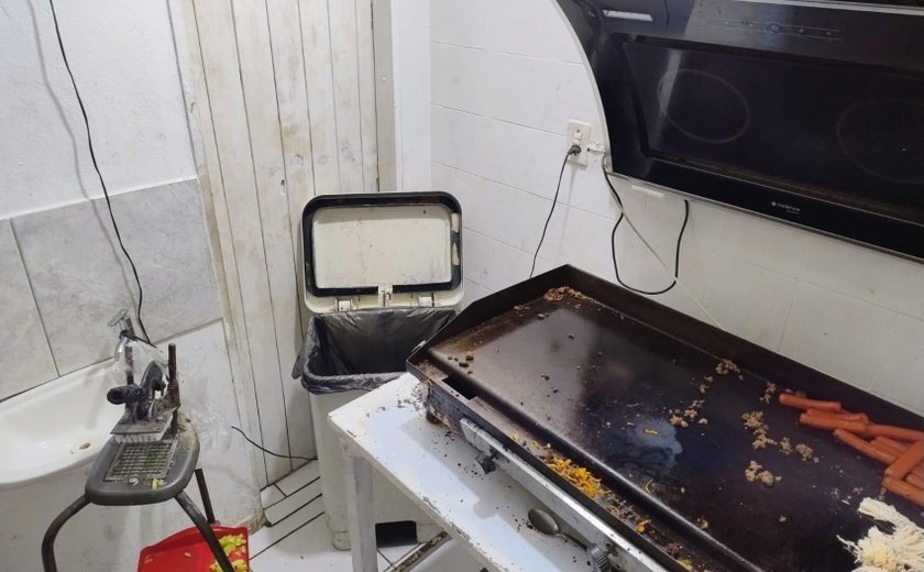 Vigilância Sanitária interdita passaporte no Feitosa