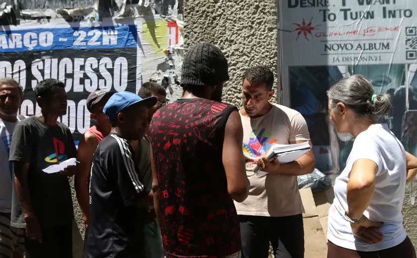População em situação de rua soma 308 mil pessoas no país, diz estudo