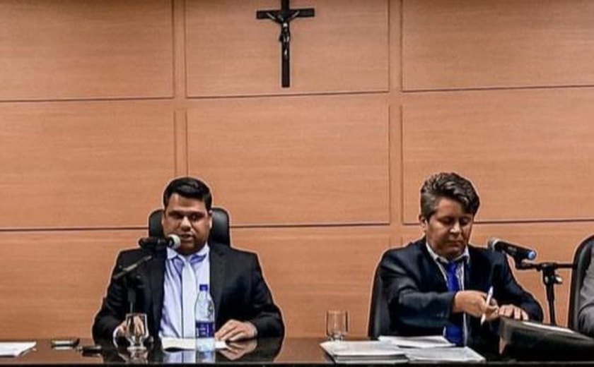 MP/AL dá parecer e antiga mesa da Câmara de Arapiraca fica sob risco de improbidade