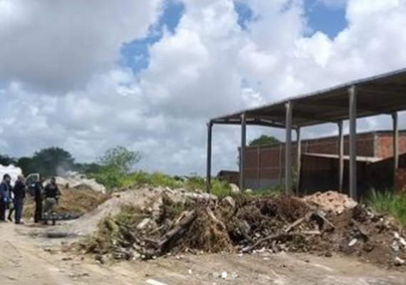 Vídeo: PC divulga imagens de “desovas” de dois corpos na parte alta de Maceió