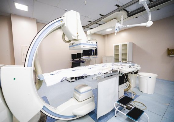 Prefeitura entrega primeiro serviço público de hemodinâmica de Maceió no Hospital da Cidade