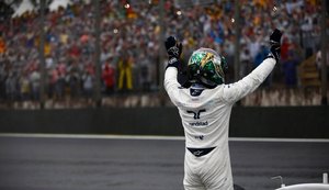 Felipe Massa não confirma acerto com Williams: 'Estou na minha, quieto'