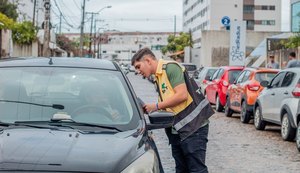 Mudanças no trânsito da Gruta de Lourdes são informadas a motoristas e moradores