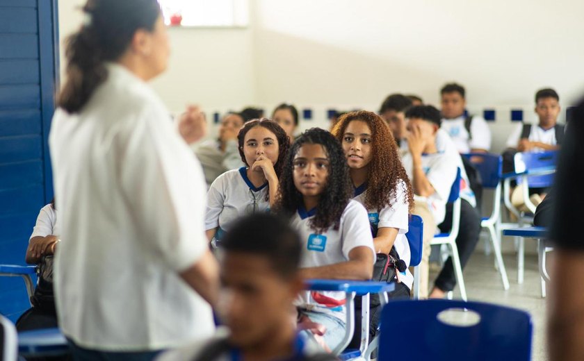 Mostra de Cinema Ambiental leva debate sobre preservação a estudantes de Maragogi e Japaratinga