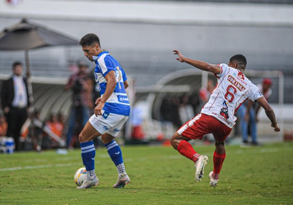 CSA empata com o Penedense no Rei Pelé e pode sair do G4 neste domingo