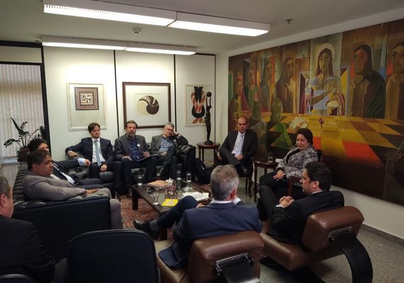 CPLA comemora continuidade do programa do leite em Alagoas