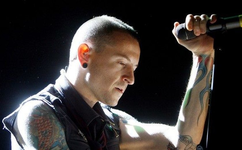 Em comunicado oficial, Linkin Park fala sobre morte de Chester Bennington
