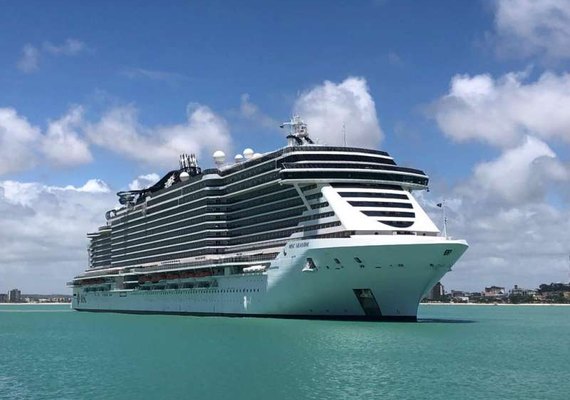 Porto de Maceió recebe primeiro navio da temporada de cruzeiros 2021/2022