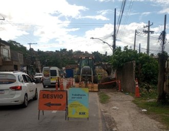 BRK atua em vazamento de grande porte na Rua Marquês de Abrantes