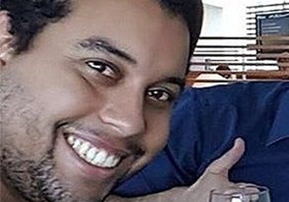 Suspeito de assassinato, músico do Karametade foge do Brasil