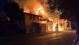 Incêndio criminoso em abrigo social deixa quatro mortos e nove feridos em São José dos Campos (SP)