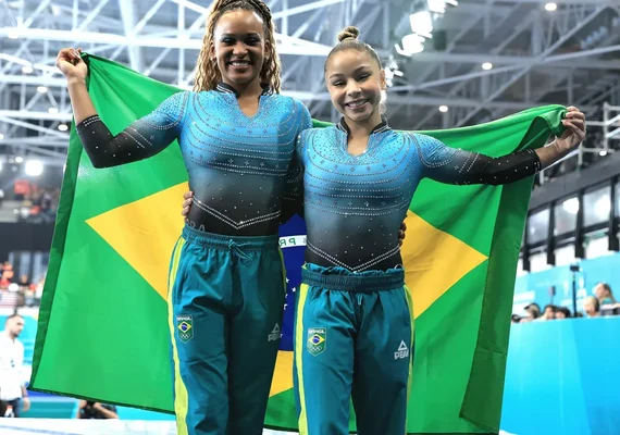 Rebeca e Arthur Nory levam medalhas de ouro e fazem dobradinhas no Pan 2023