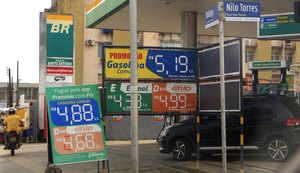 Consumidores não veem redução no valor da gasolina na capital alagoana