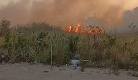 Incêndio em terreno baldio volta a preocupar moradores de Arapiraca