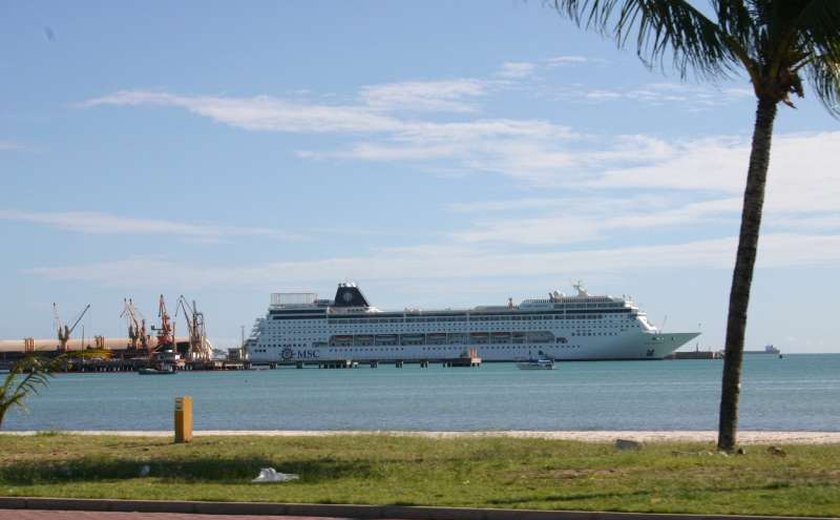 Aumentam casos de covid-19 nos navios de cruzeiros na costa brasileira