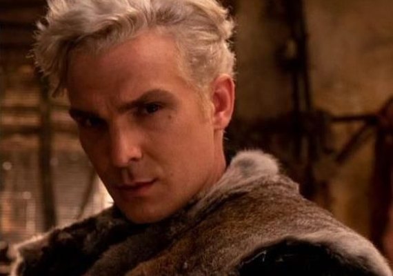 Vem por aí! Deus salva família de Ló de invasão e faz Lúcifer perder disfarce