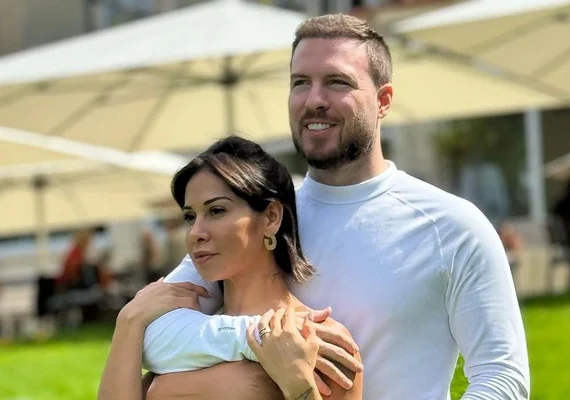 Filha de Maíra Cardi e Thiago Nigro nasce e vai para a UTI