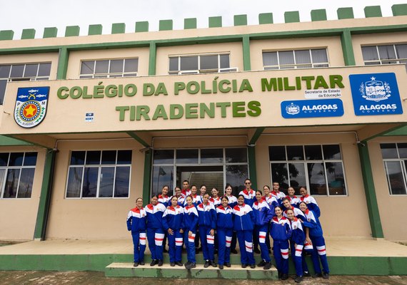 Educação divulga lista da segunda chamada para matrículas no Colégio Tiradentes