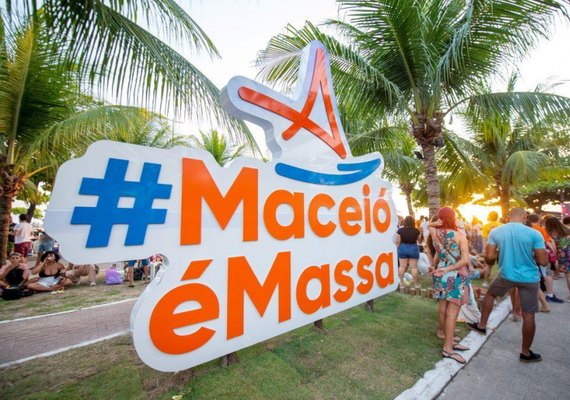 Maceió é um dos cinco destinos mais buscados para o Carnaval 2023