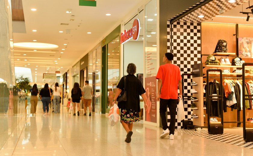 Parque Shopping Maceió amplia funcionamento para a Black Friday