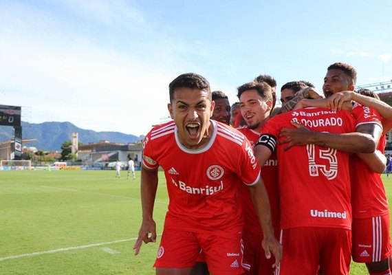 Internacional vence o Vasco no Rio de Janeiro e pode ser campeão na próxima rodada