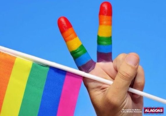 MEC autoriza uso de nome social na educação básica para travestis e transexuais