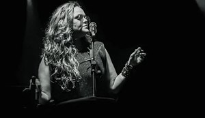 Fernanda Guimarães apresenta show especial em homenagem a Rita Lee e Cássia Eller no Jaraguá
