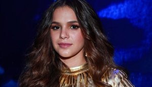 Bruna Marquezine atrasa demais e irrita famosas em baile de gala