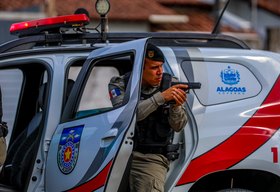 Em Arapiraca, pai aciona polícia após filho ameaçar familiares e incendiar objetos