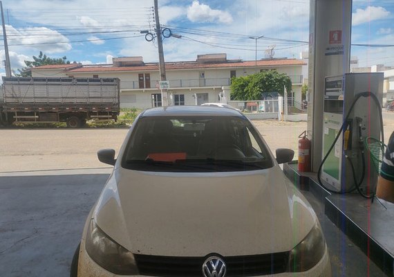 Polícia recupera na Paraíba carro alugado em Maceió há mais de um ano