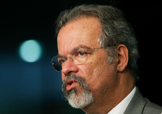 Raul Jungmann sobre criminalidade no Rio: 'Quem controla território controla voto'