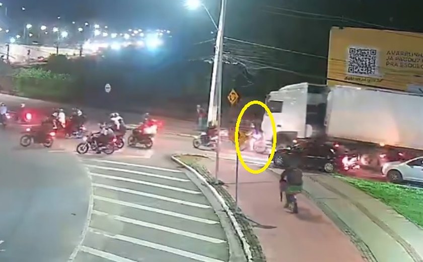 Ciclista atropelada por carreta próximo ao viaduto da PRF morre dois dias depois no HGE