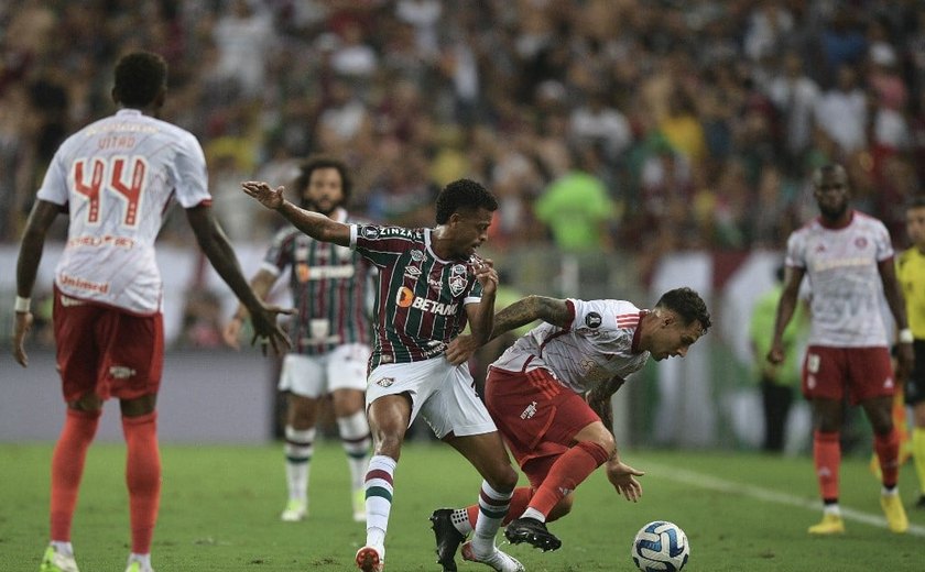 Em grande jogo, Fluminense busca empate com o Inter mesmo com um a menos 